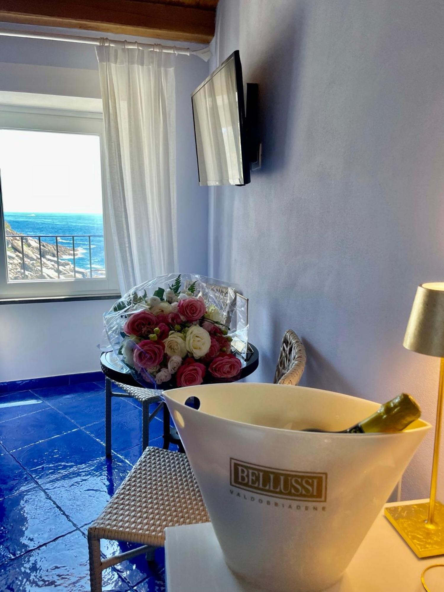La Polena Camere Vernazza - Suite Vista Mare Extérieur photo